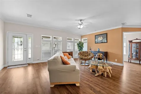 2715 9th Avenue N St Petersburg FL 33713