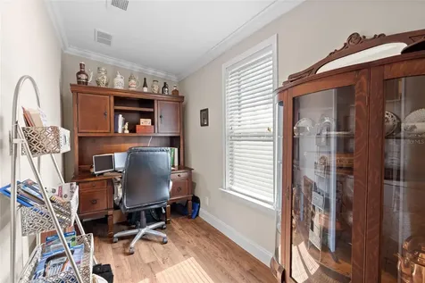 2715 9th Avenue N St Petersburg FL 33713