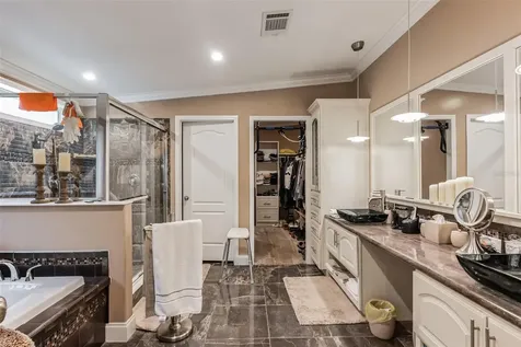 2715 9th Avenue N St Petersburg FL 33713