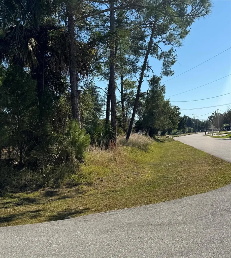 19 Freeport Lane Palm Coast FL 32137
