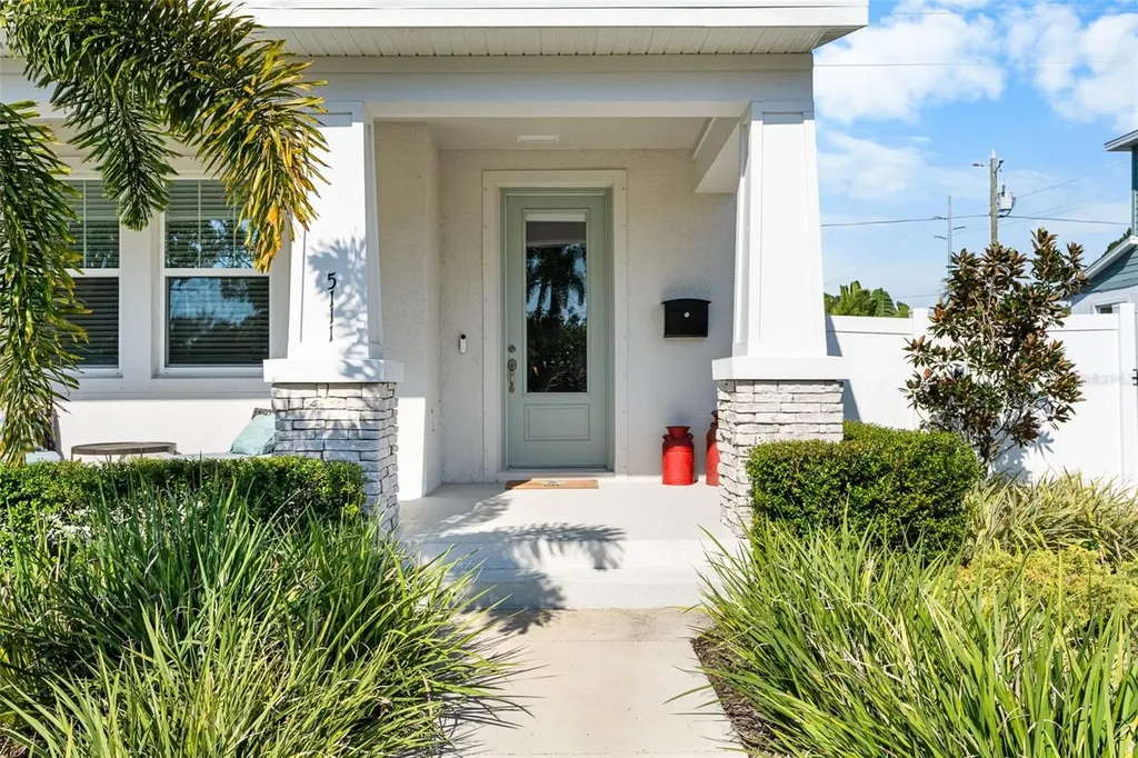 5111 5th Avenue S St Petersburg FL 33707
