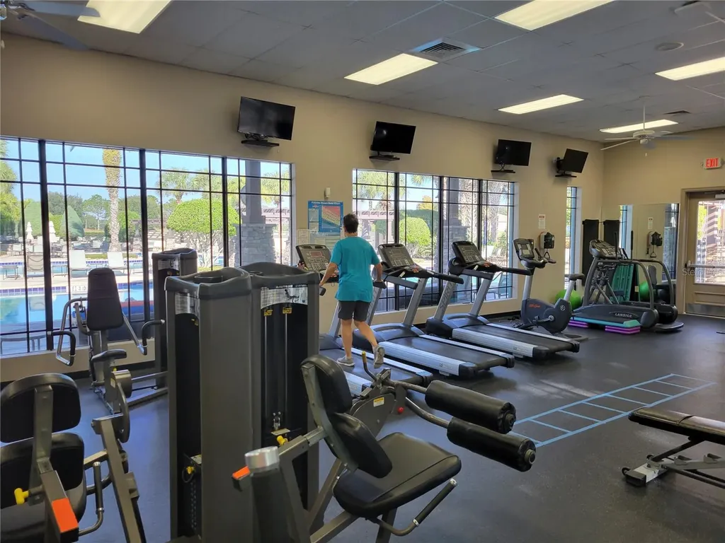 27343 Roanoke Drive Leesburg FL 34748
