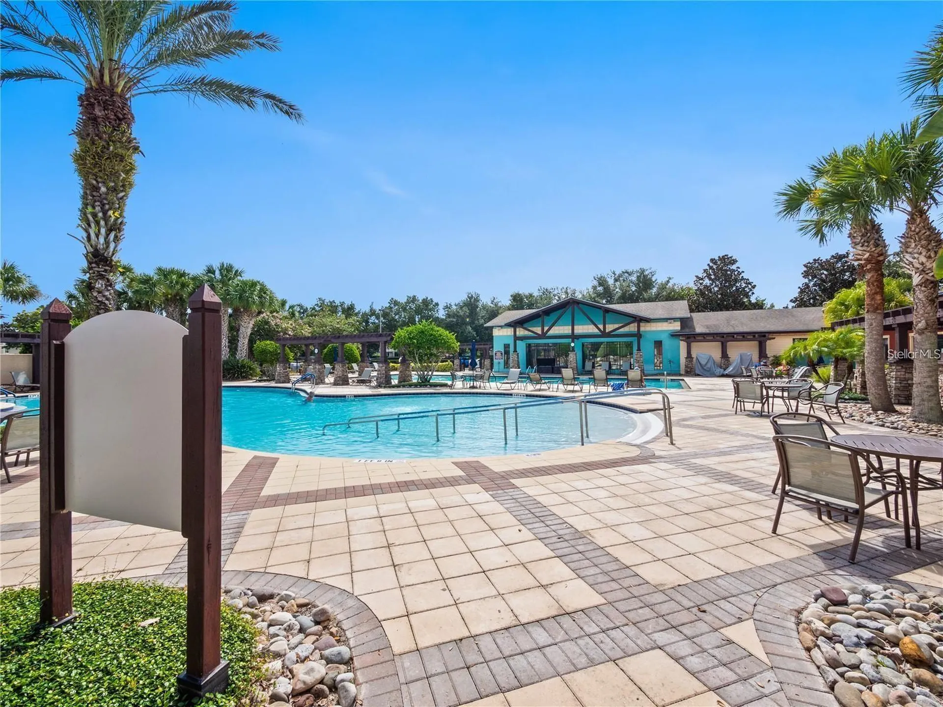 27343 Roanoke Drive Leesburg FL 34748