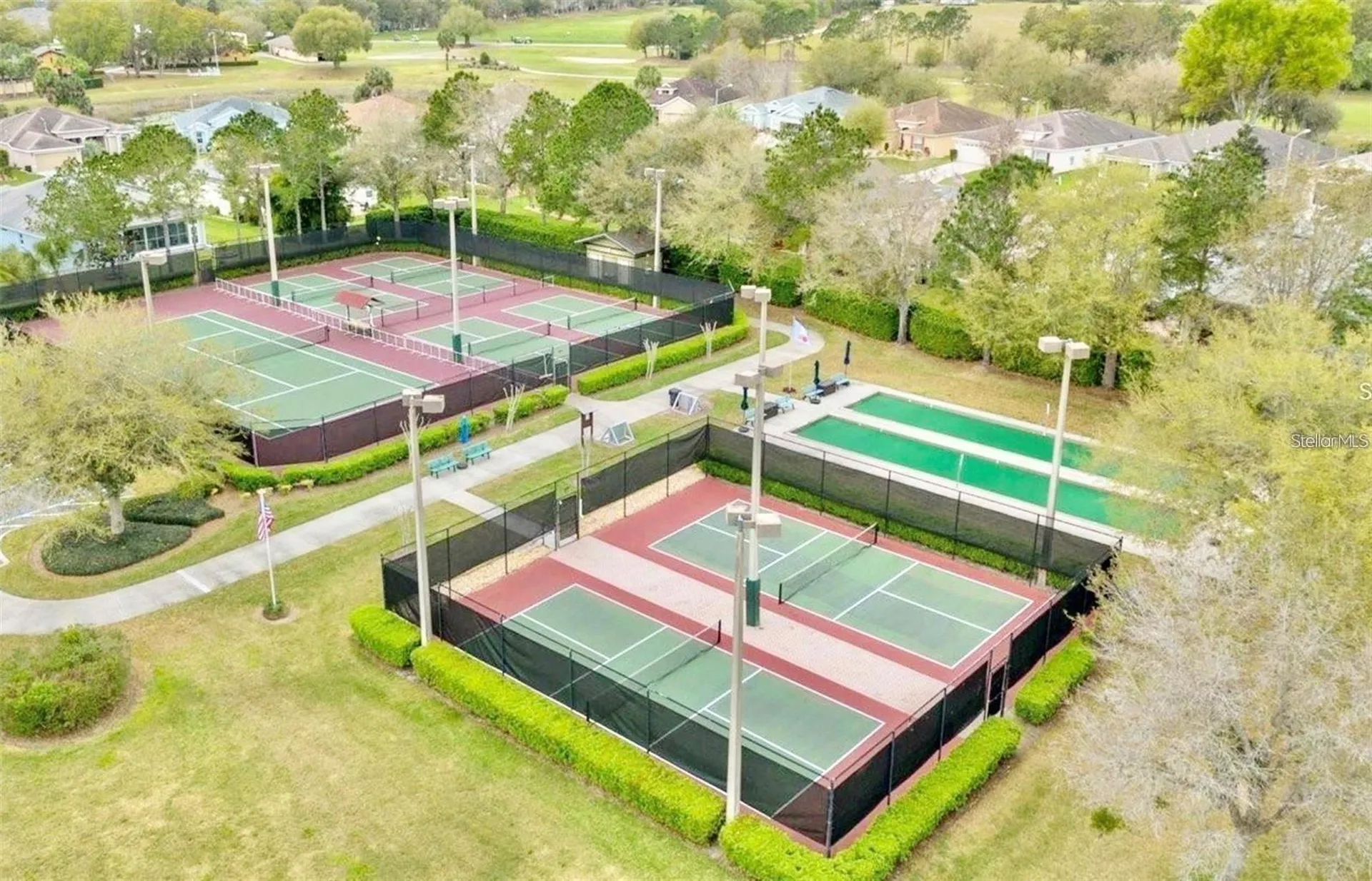 27343 Roanoke Drive Leesburg FL 34748
