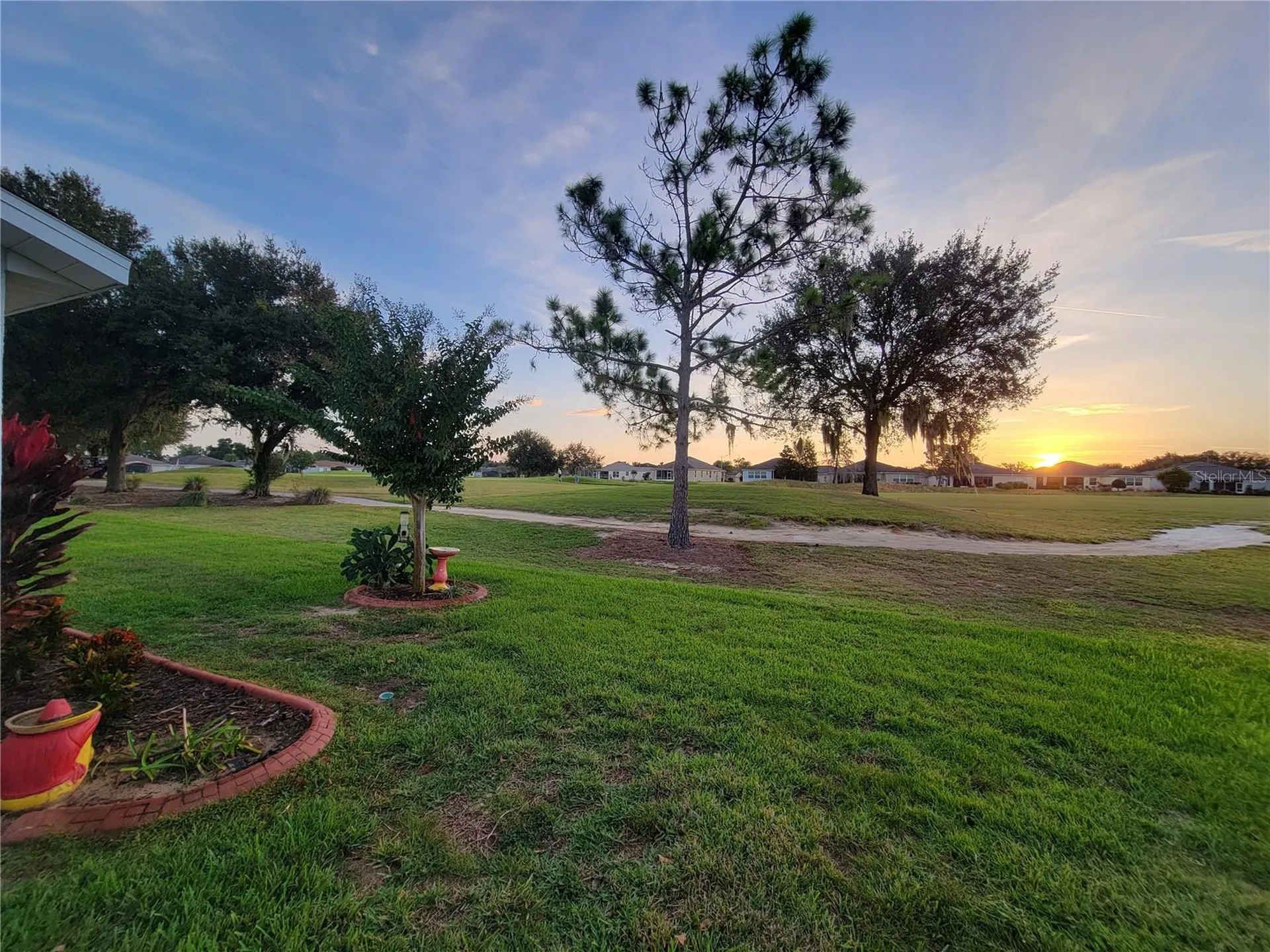 27343 Roanoke Drive Leesburg FL 34748