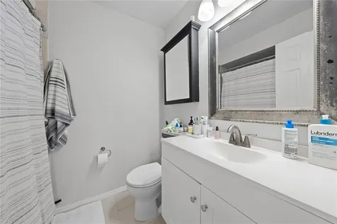 8 Wood Street Oviedo FL 32765