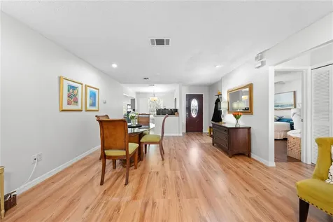 8 Wood Street Oviedo FL 32765