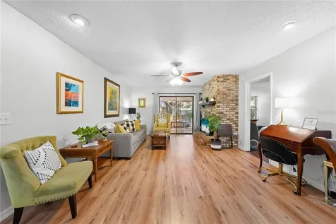 8 Wood Street Oviedo FL 32765
