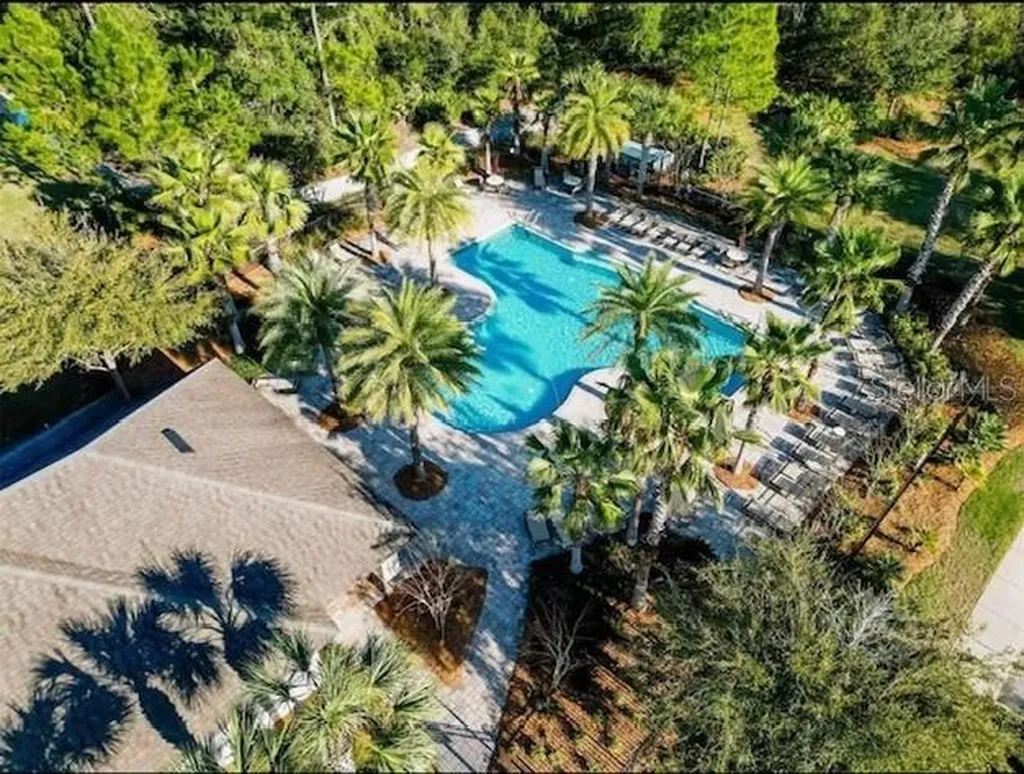 512 Adenmore Terrace Deland FL 32724