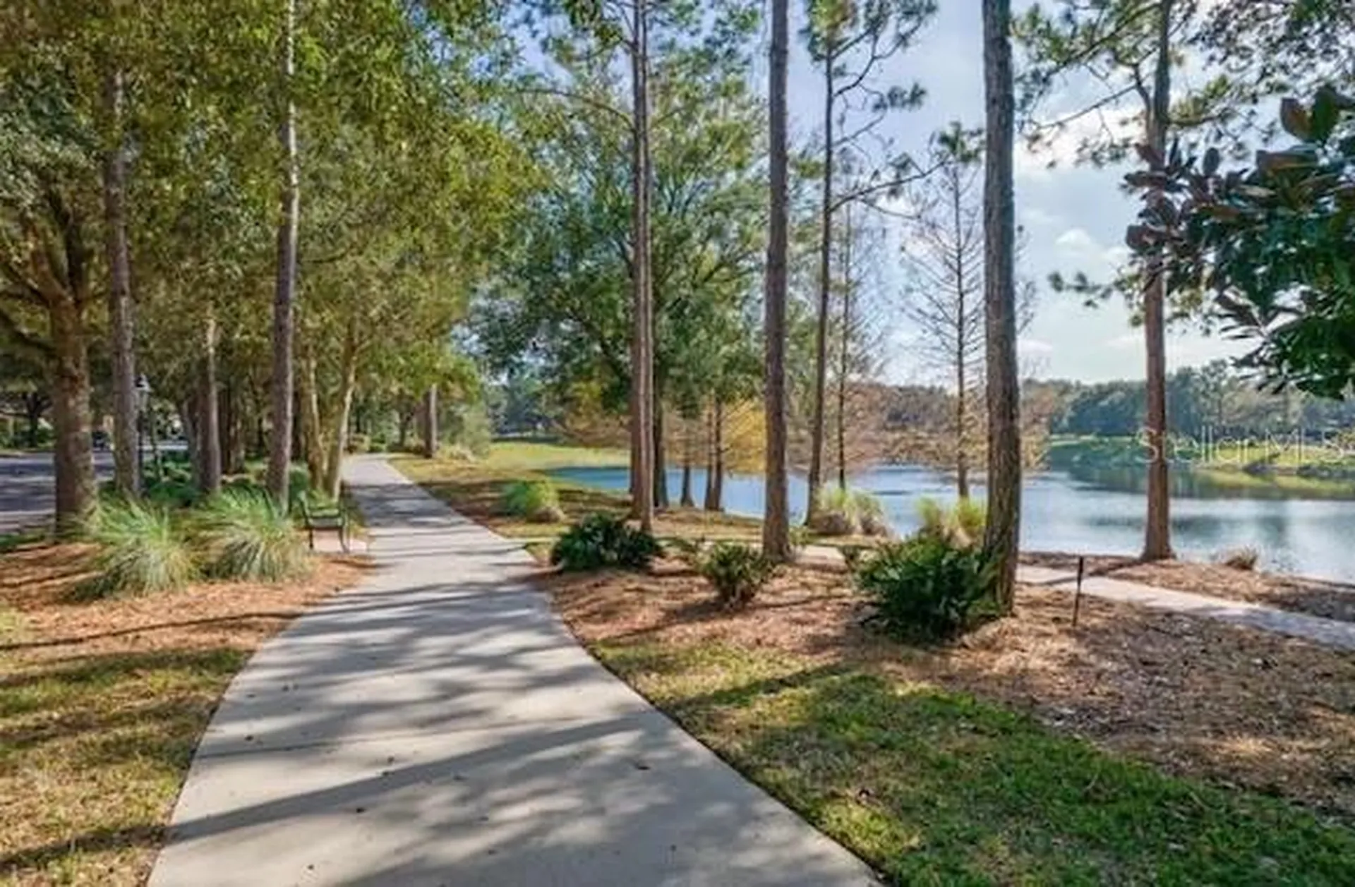 512 Adenmore Terrace Deland FL 32724