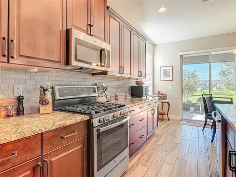 512 Adenmore Terrace Deland FL 32724