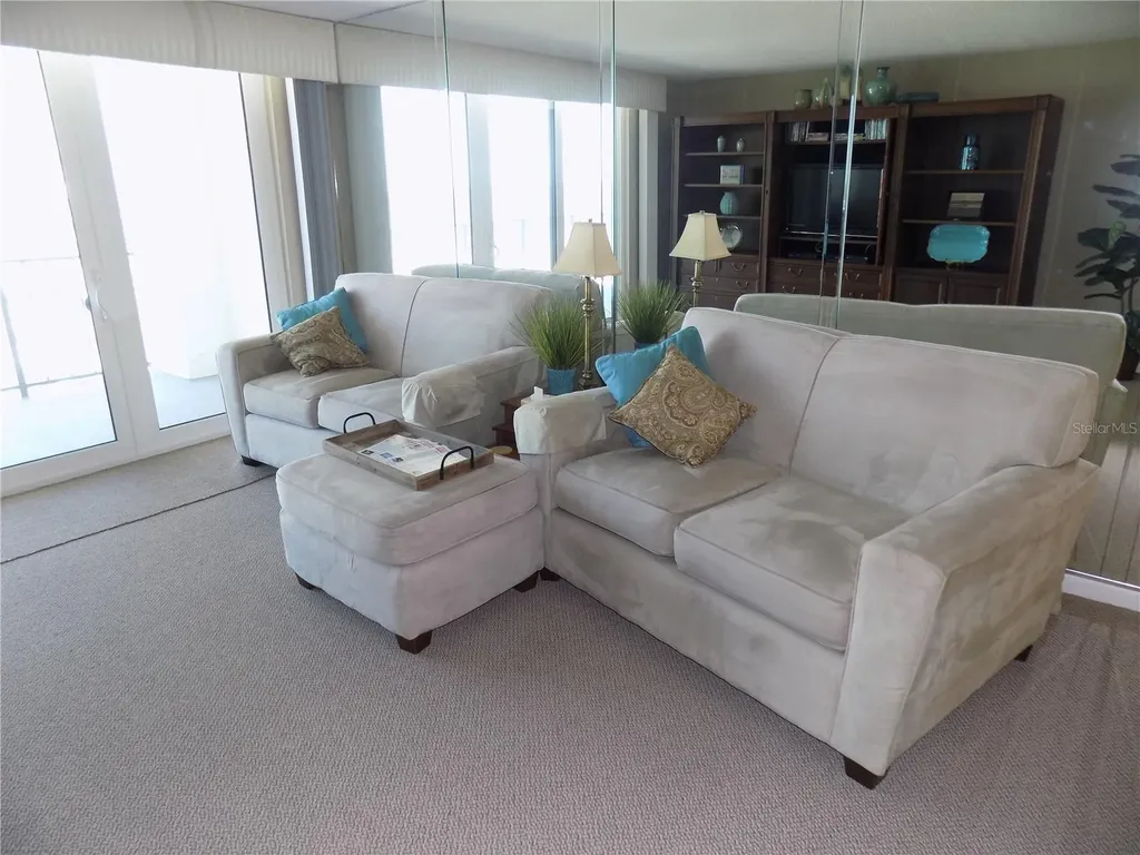 1400 Gulf Boulevard Clearwater Beach FL 33767