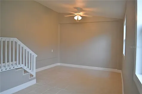 647 S Delaware Avenue Deland FL 32720