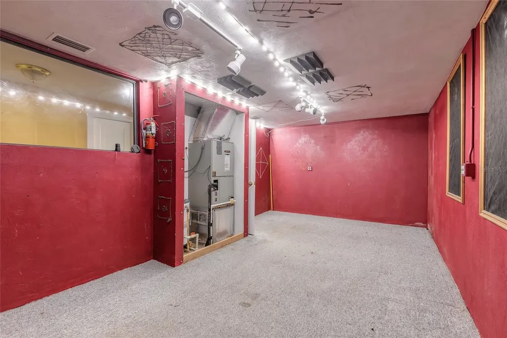 529 Ridgewood Avenue Daytona Beach FL 32117