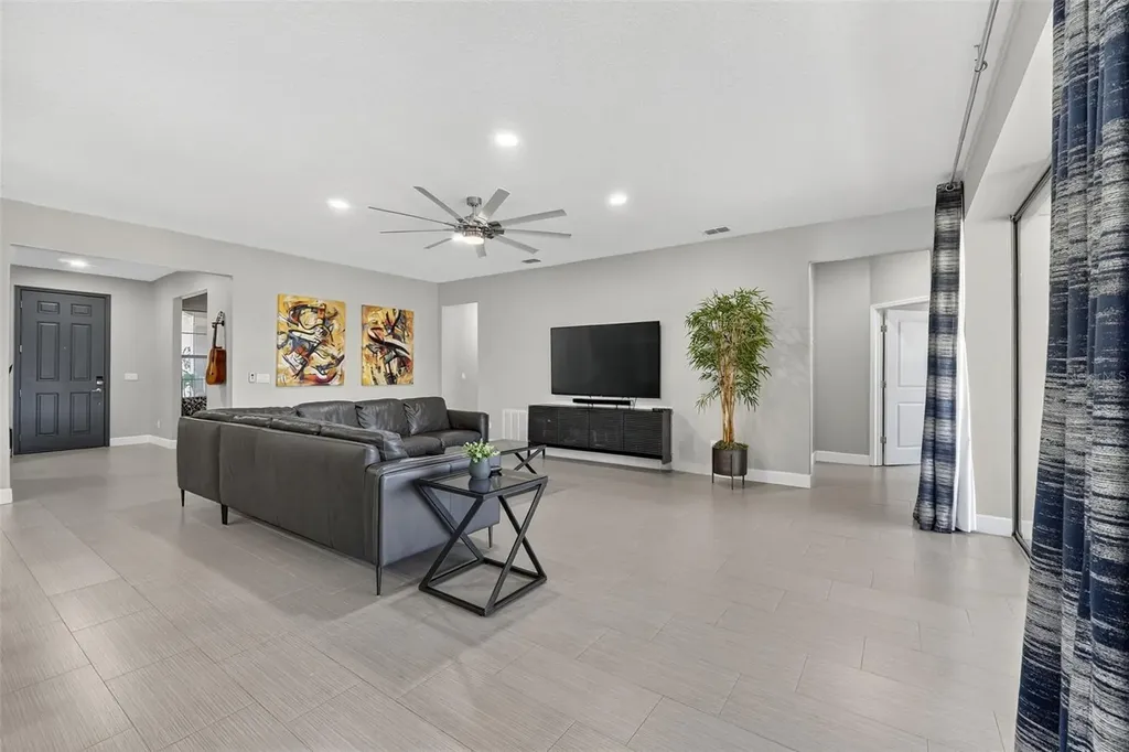 2725 Matera Drive St Cloud FL 34771