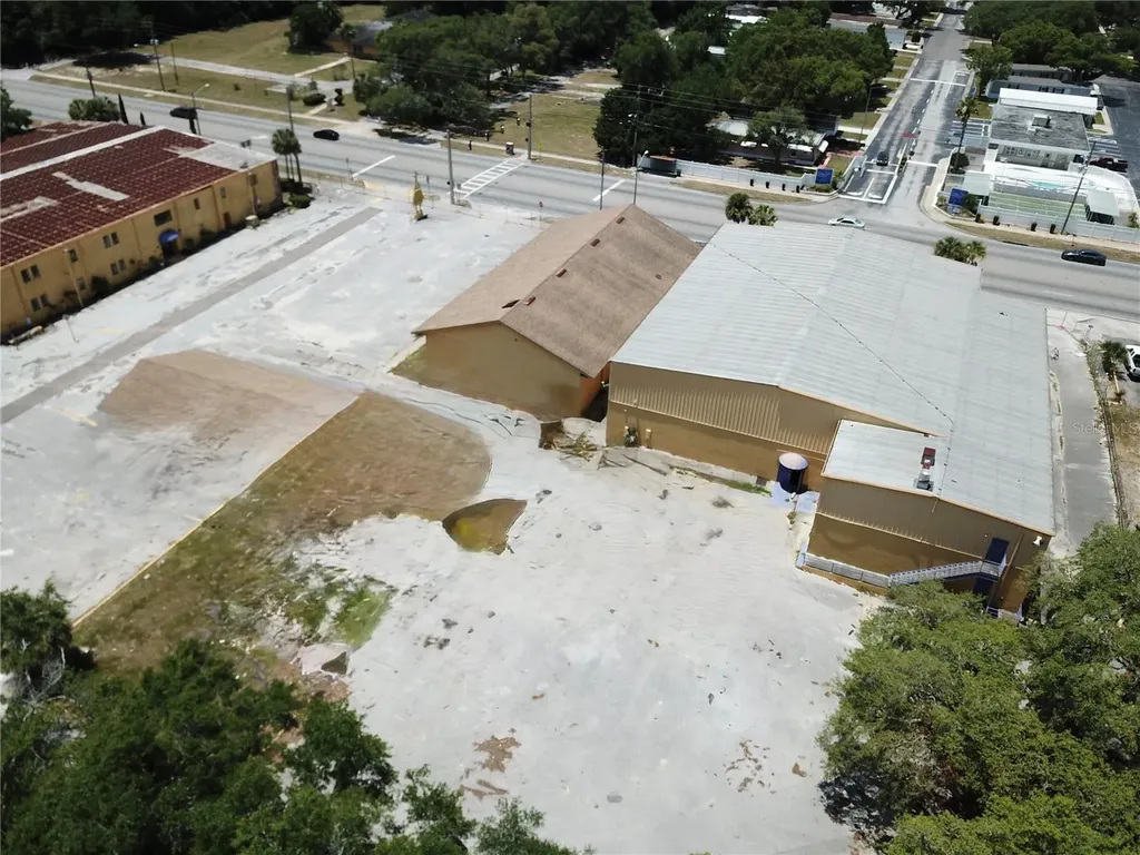 2425 N Hiawassee Road Orlando FL 32818