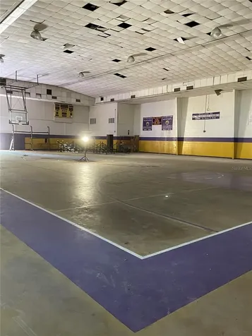 2425 N Hiawassee Road Orlando FL 32818