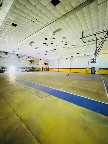 2425 N Hiawassee Road Orlando FL 32818