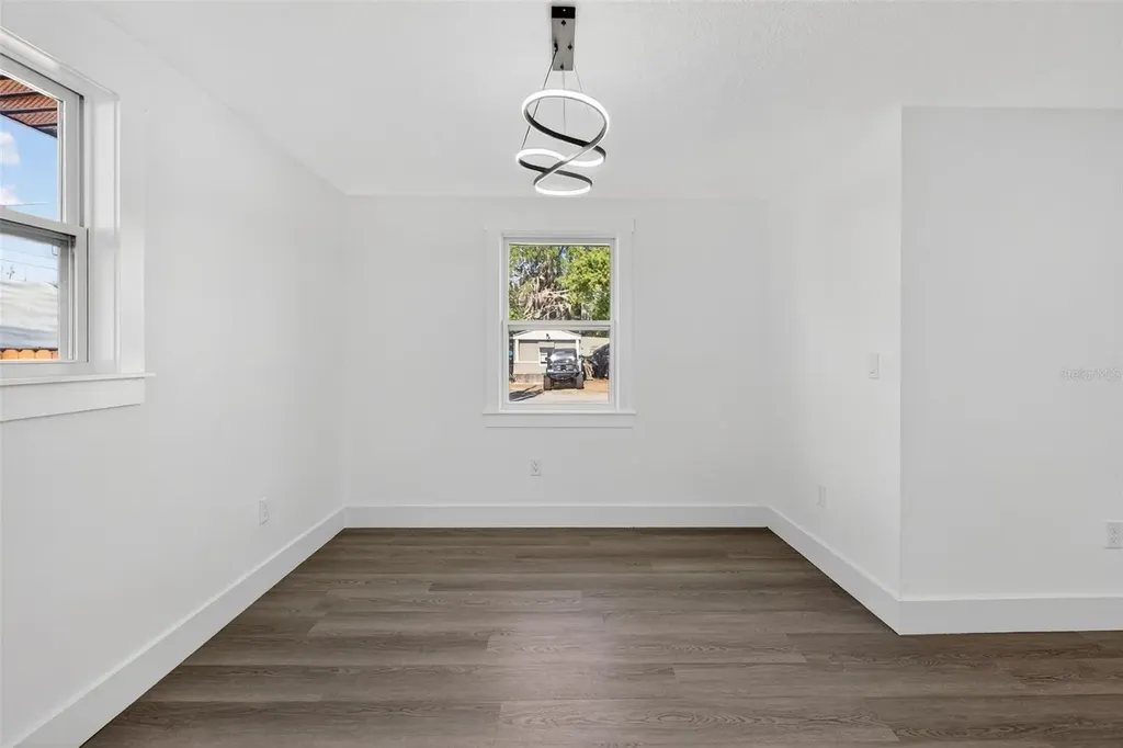 2409 Garbelia Avenue Orlando FL 32817