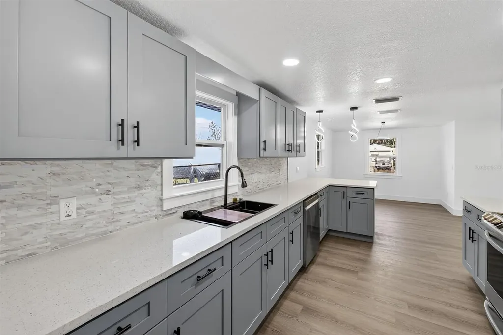 2409 Garbelia Avenue Orlando FL 32817