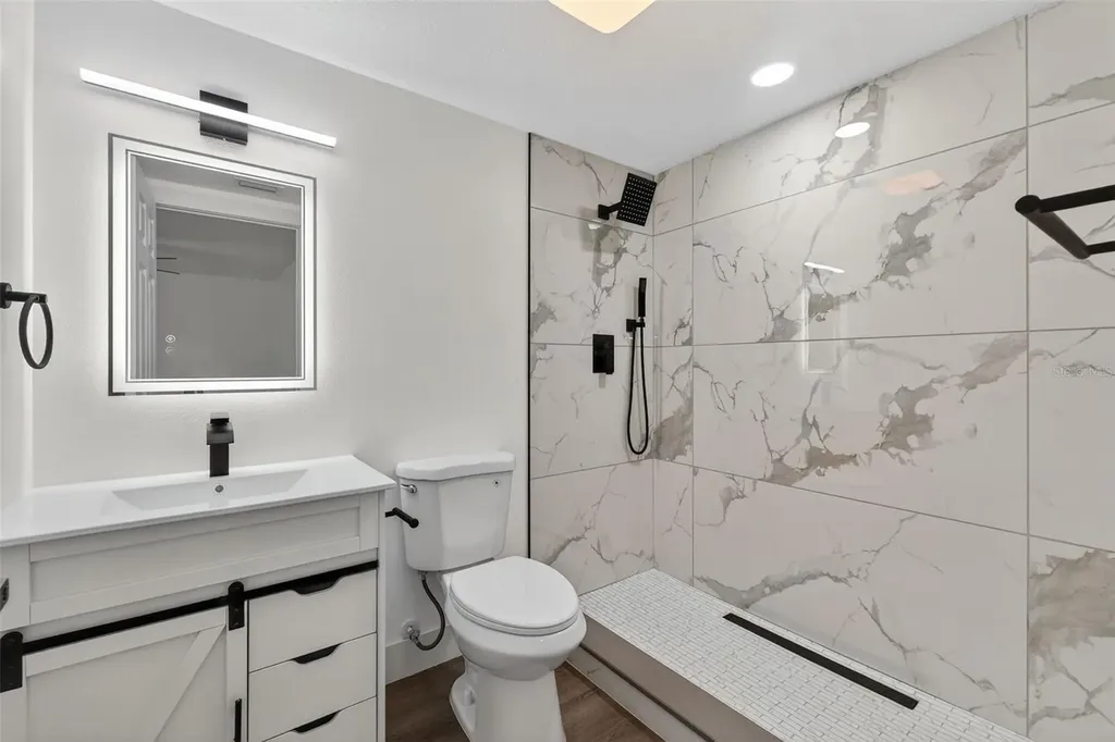 2409 Garbelia Avenue Orlando FL 32817