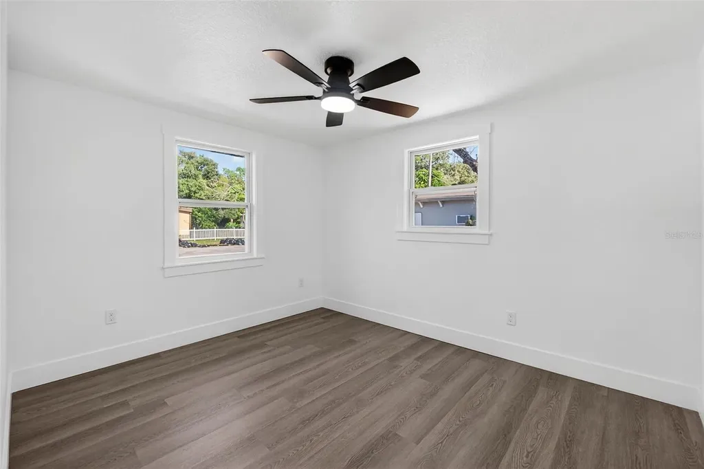 2409 Garbelia Avenue Orlando FL 32817