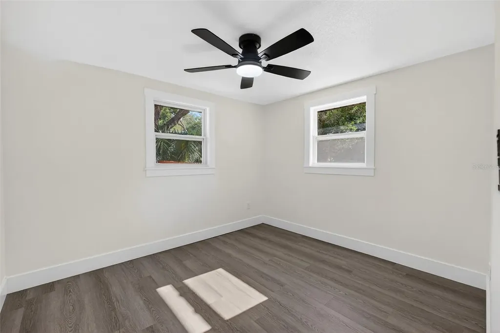 2409 Garbelia Avenue Orlando FL 32817