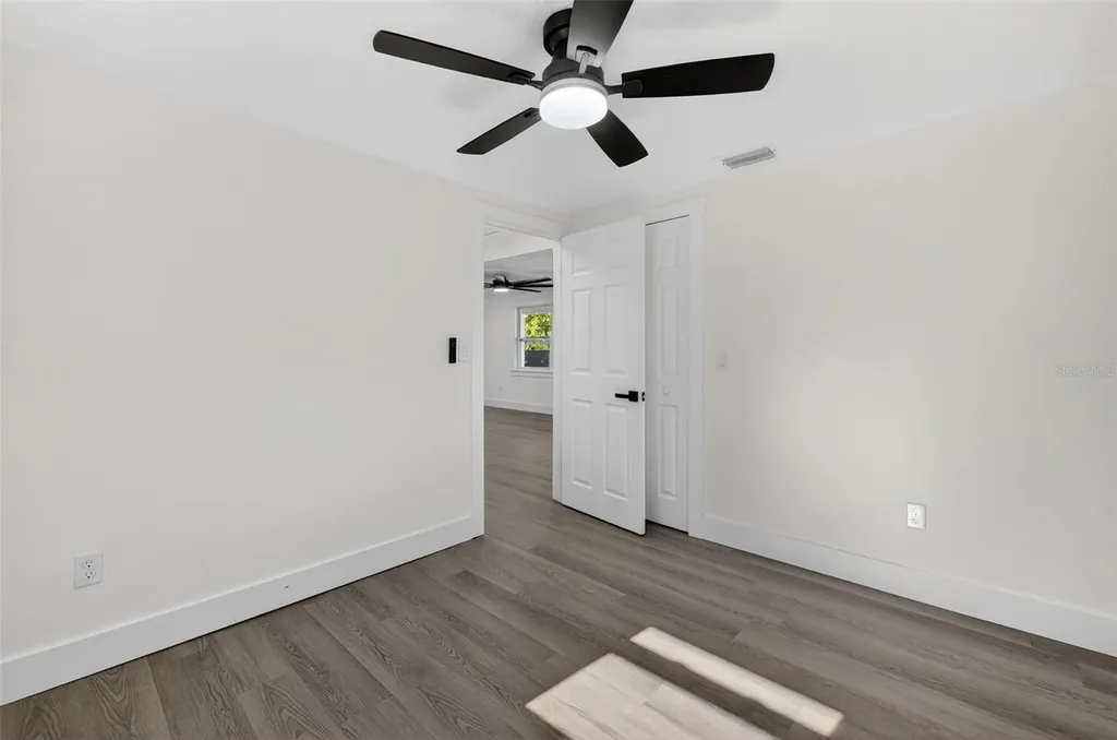 2409 Garbelia Avenue Orlando FL 32817