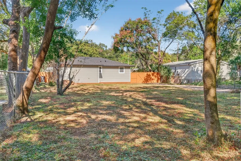 2409 Garbelia Avenue Orlando FL 32817
