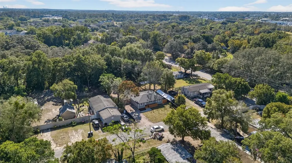 2409 Garbelia Avenue Orlando FL 32817