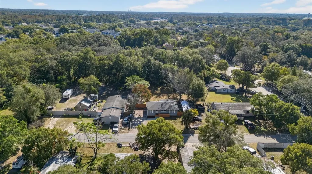 2409 Garbelia Avenue Orlando FL 32817