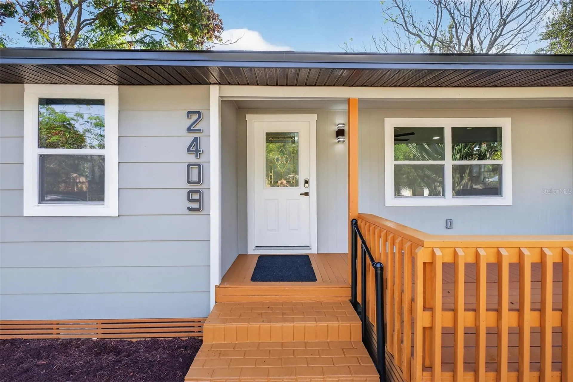 2409 Garbelia Avenue Orlando FL 32817