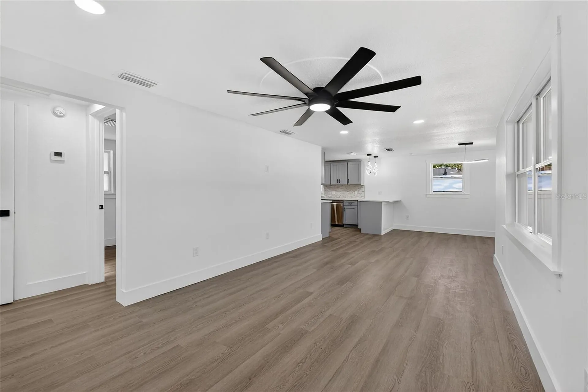 2409 Garbelia Avenue Orlando FL 32817