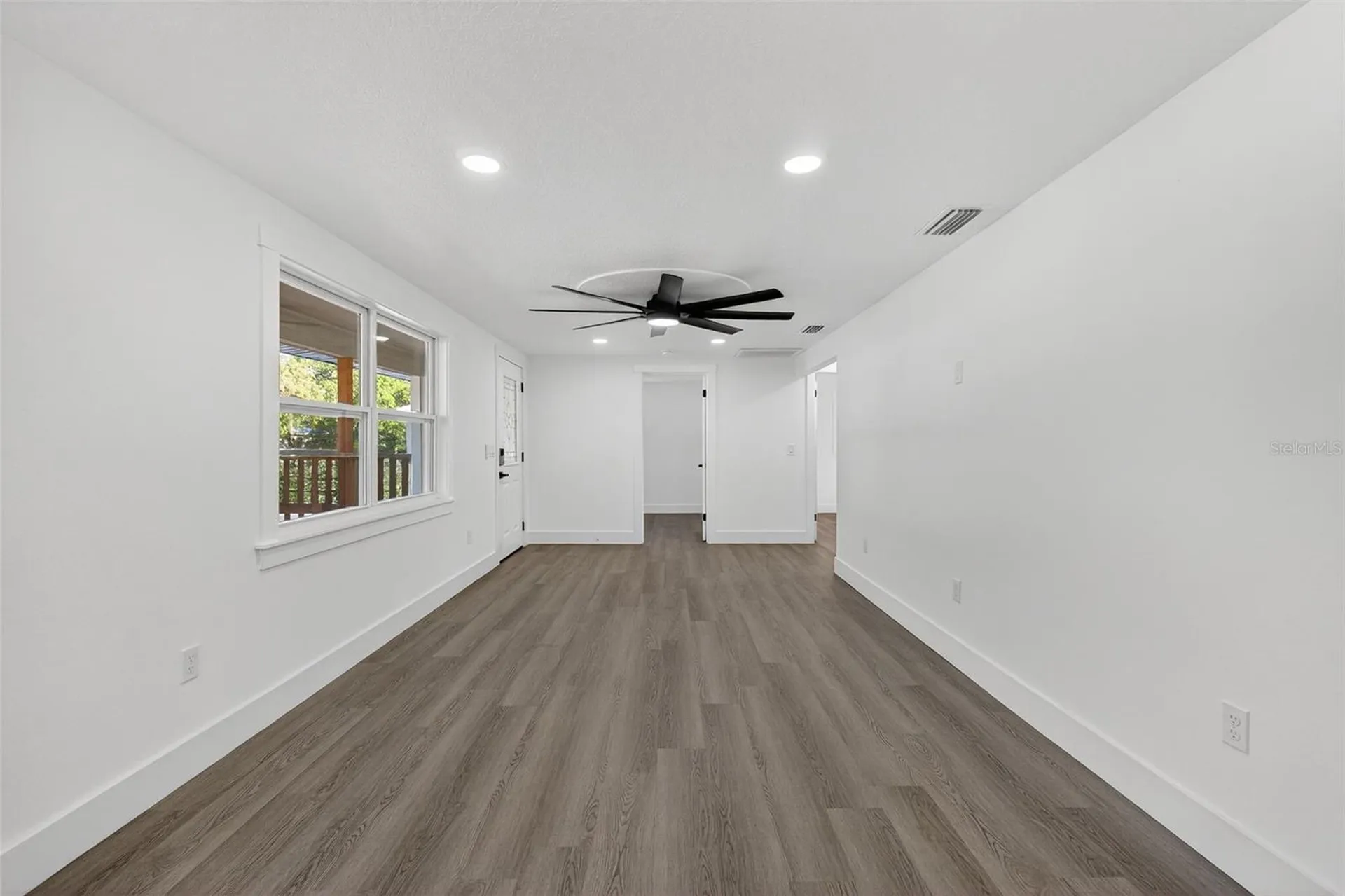 2409 Garbelia Avenue Orlando FL 32817