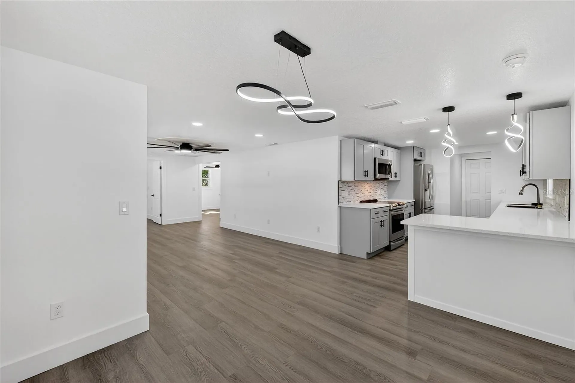 2409 Garbelia Avenue Orlando FL 32817