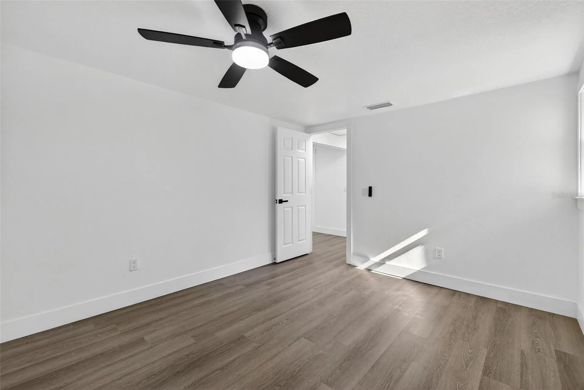 2409 Garbelia Avenue Orlando FL 32817