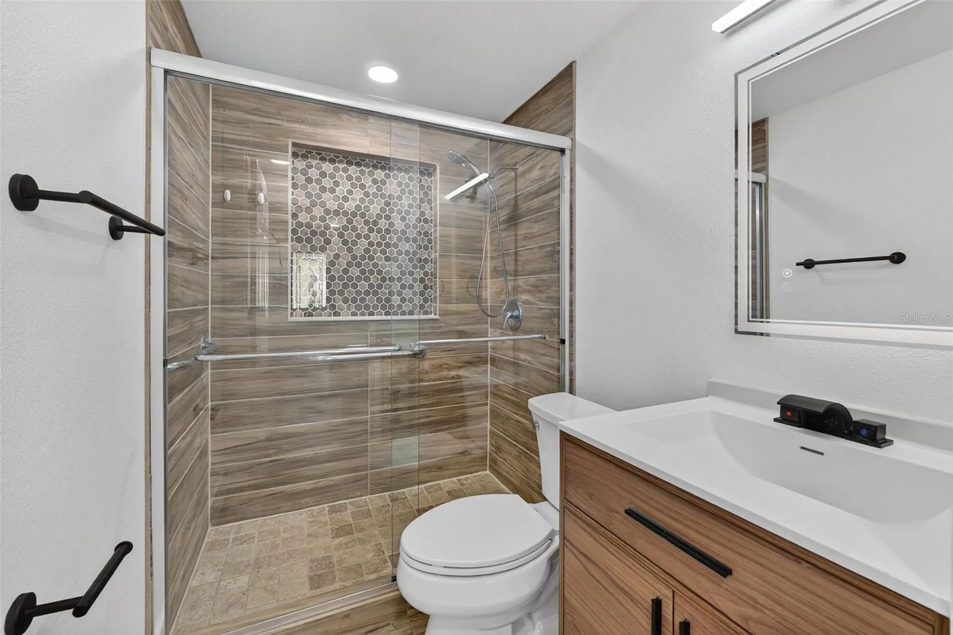 2409 Garbelia Avenue Orlando FL 32817