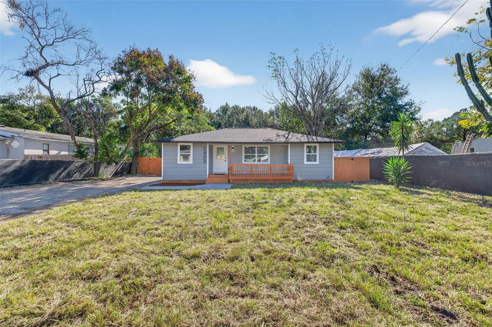 2409 Garbelia Avenue Orlando FL 32817