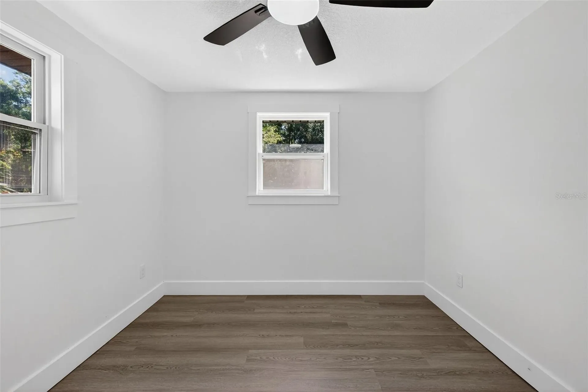 2409 Garbelia Avenue Orlando FL 32817