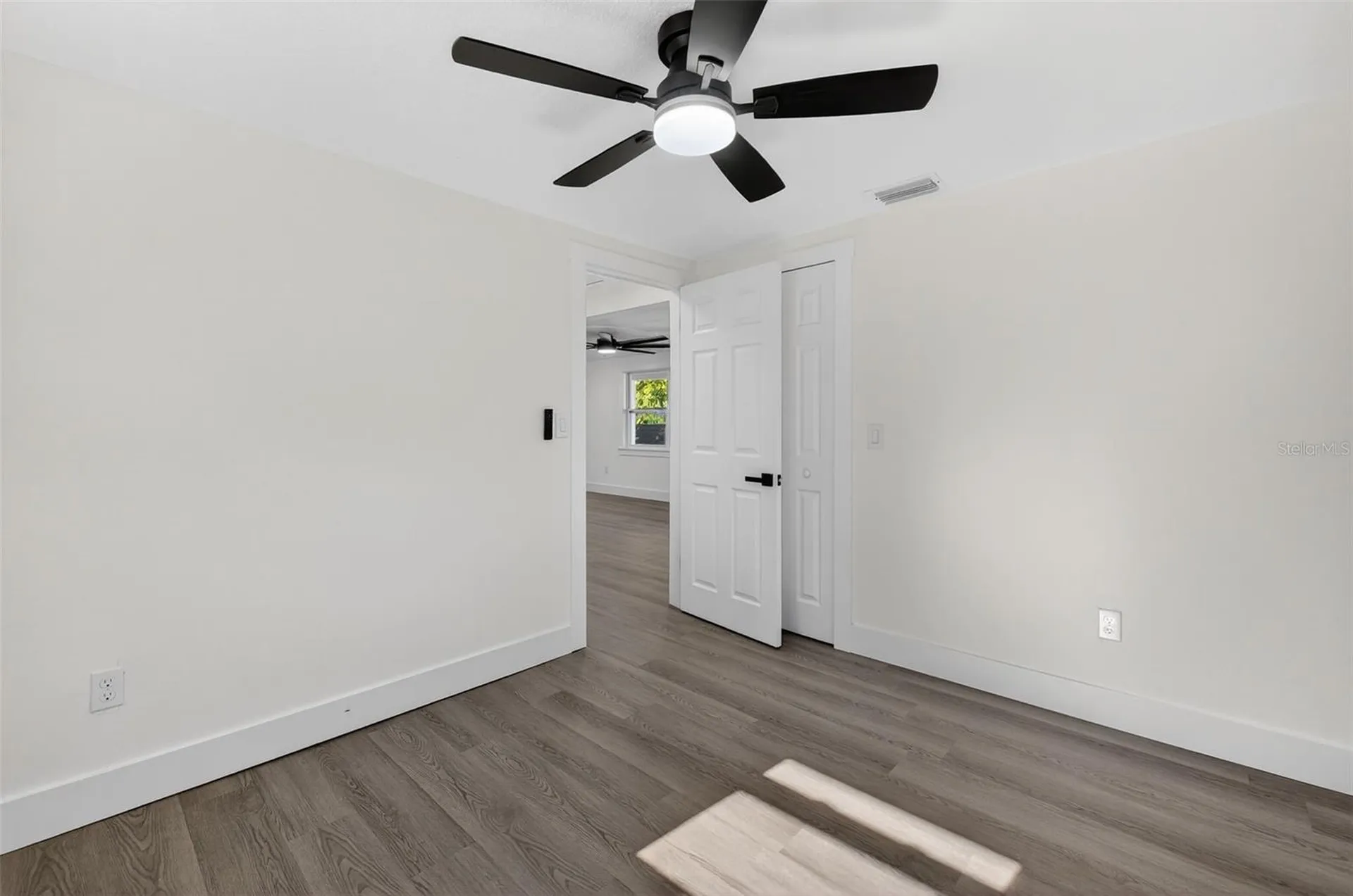 2409 Garbelia Avenue Orlando FL 32817