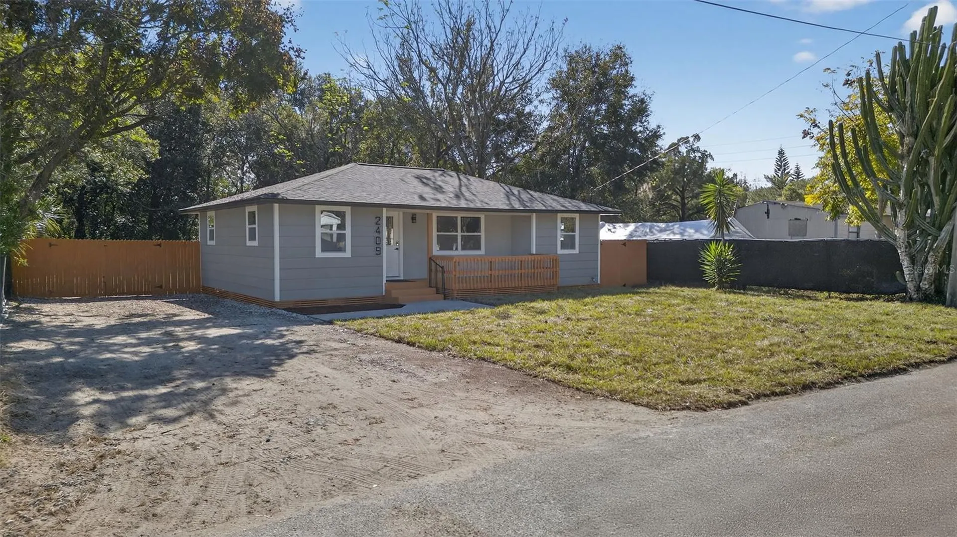 2409 Garbelia Avenue Orlando FL 32817