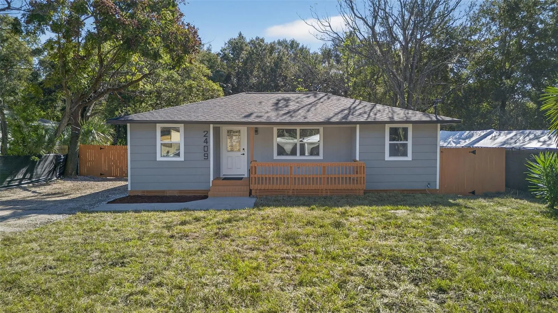 2409 Garbelia Avenue Orlando FL 32817