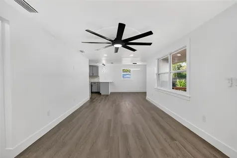 2409 Garbelia Avenue Orlando FL 32817
