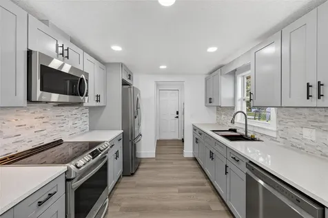 2409 Garbelia Avenue Orlando FL 32817