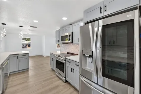 2409 Garbelia Avenue Orlando FL 32817