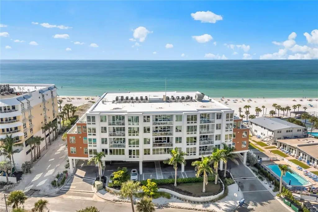 1035 Seaside Drive Sarasota FL 34242