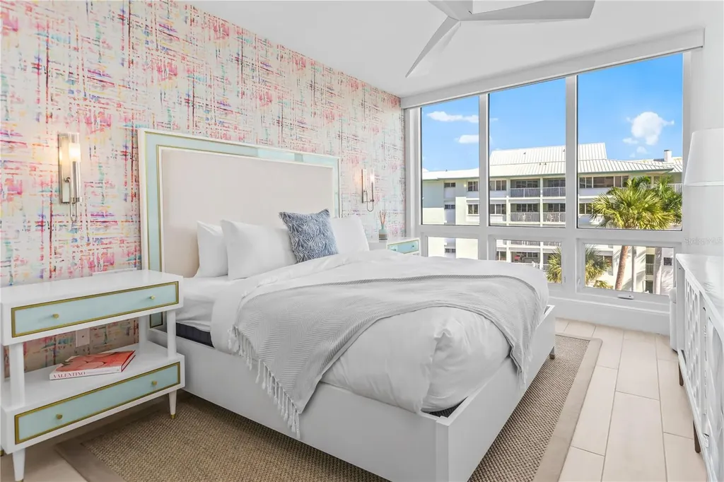1035 Seaside Drive Sarasota FL 34242