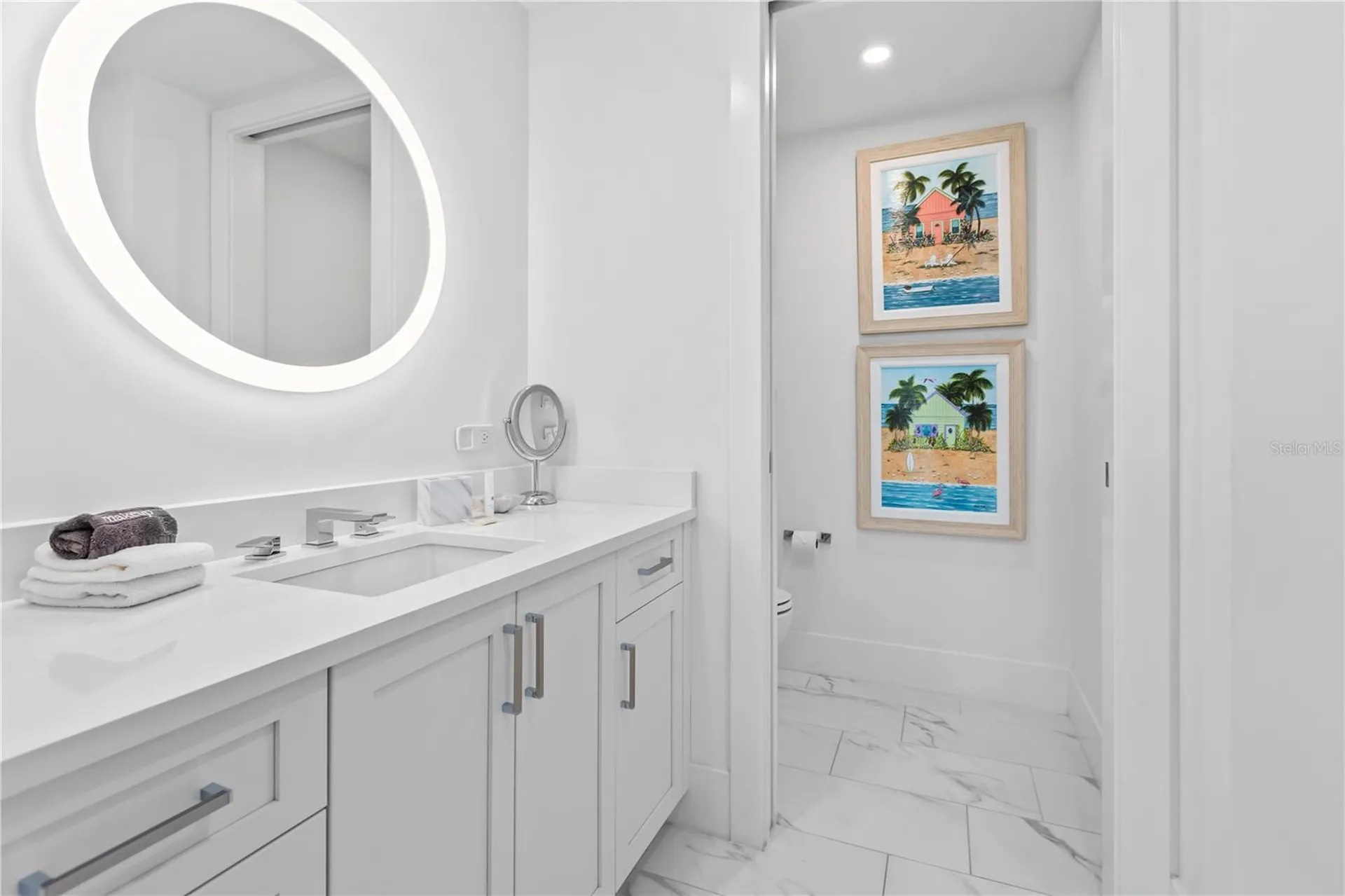 1035 Seaside Drive Sarasota FL 34242