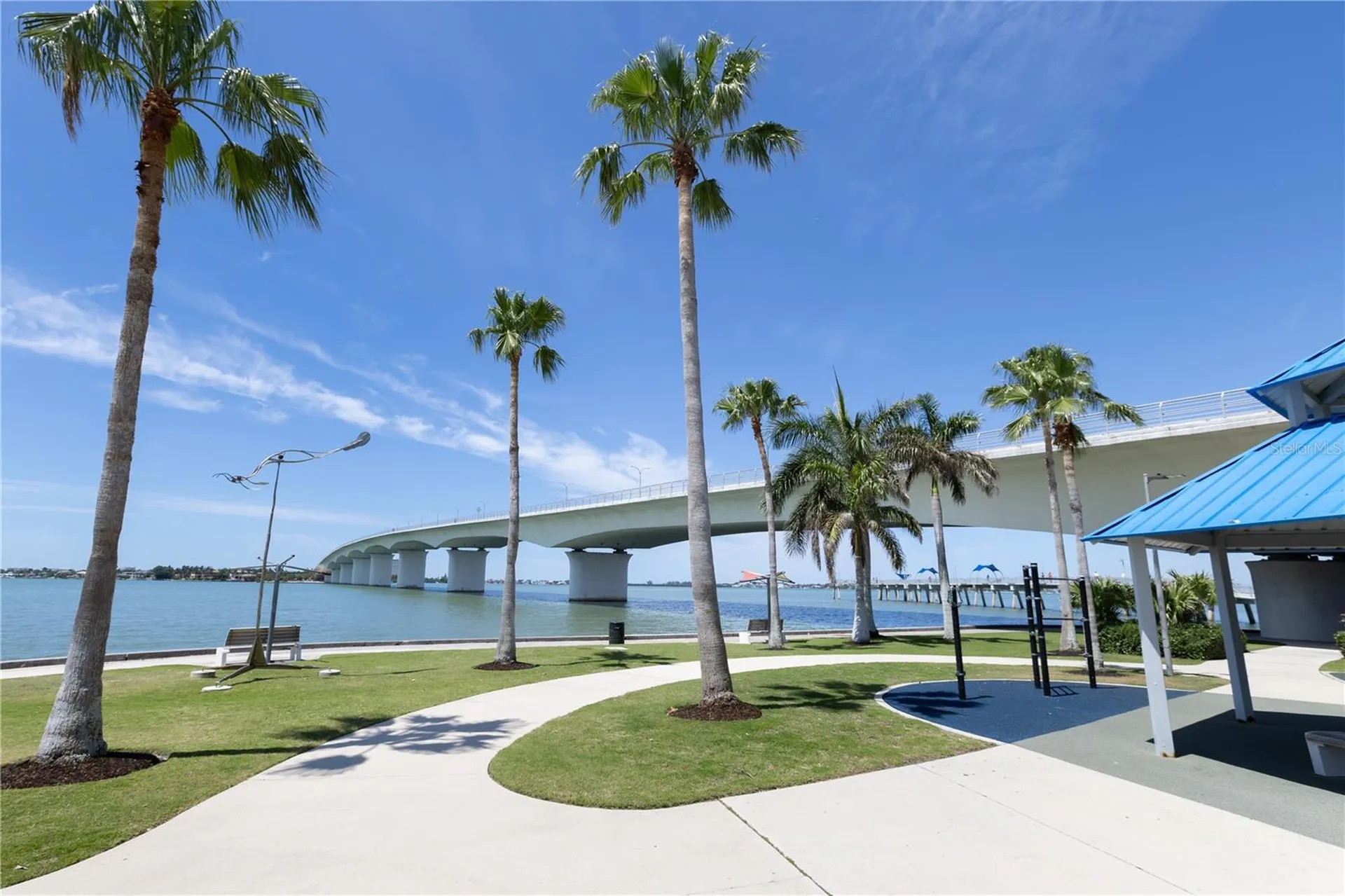 1035 Seaside Drive Sarasota FL 34242