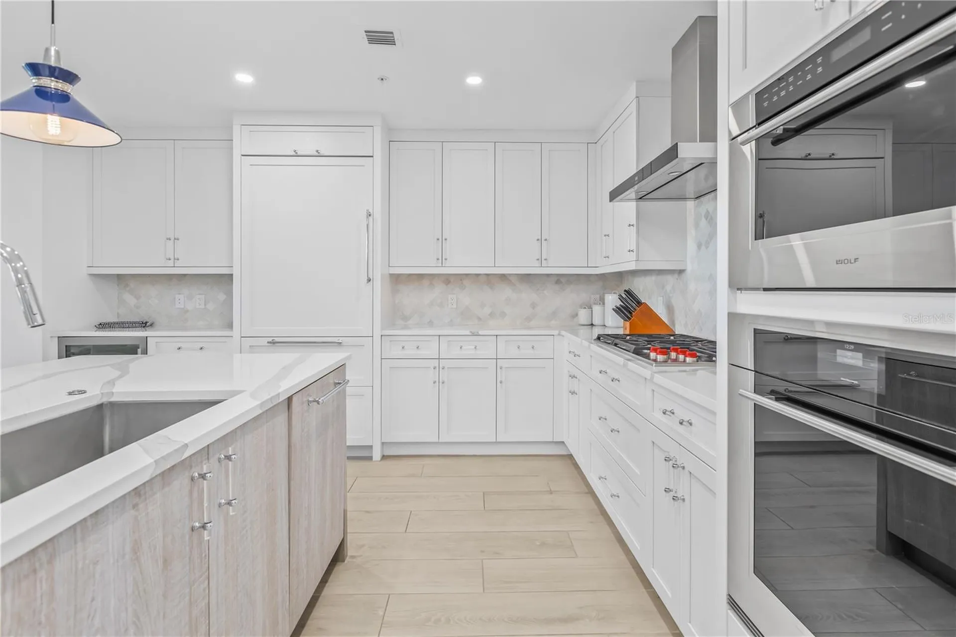 1035 Seaside Drive Sarasota FL 34242